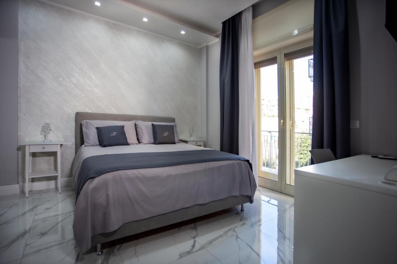 Lady Mary'S Luxury Suites Neapel Exterior foto